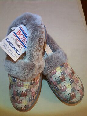 Bobs from Sketchers Memory Foam Kitty Design Slippers size 6  /  7.5  /  9.5